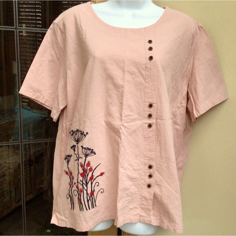 E-Retro ladies cotton top. EUC.